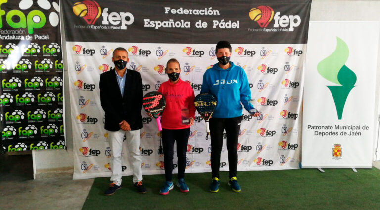 EL PADEL VETERANO ENCUMBRA EN JAEN A SUS REINAS DEL 2020