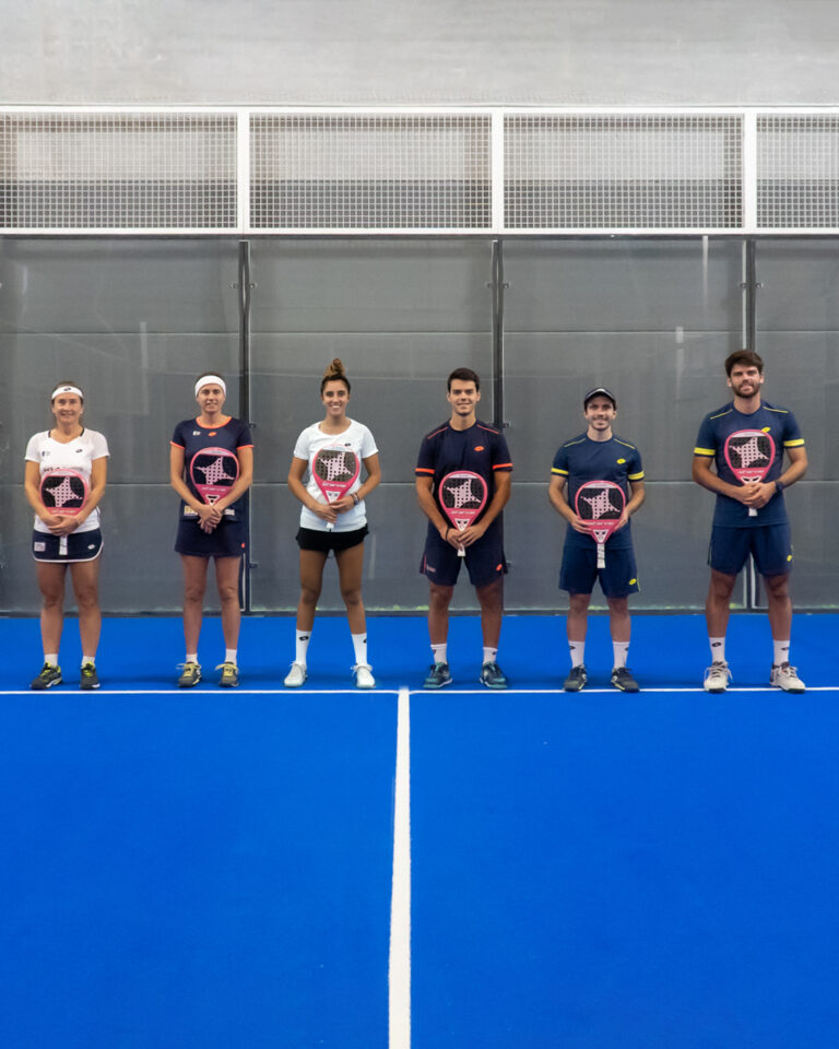 LAS PALAS DE PADEL STARVIE SOLIDARIAS POR EL DÍA MUNDIAL CONTRA EL CÁNCER DE MAMA