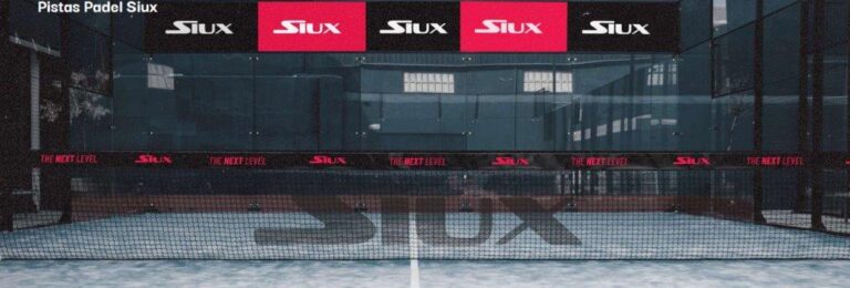 SIUX ENTRA DE LLENO EN EL SECTOR DE LA CONSTRUCCION DE PISTAS DE PADEL CON SUS MODELOS ELITE ELECTRA Y DIABLO